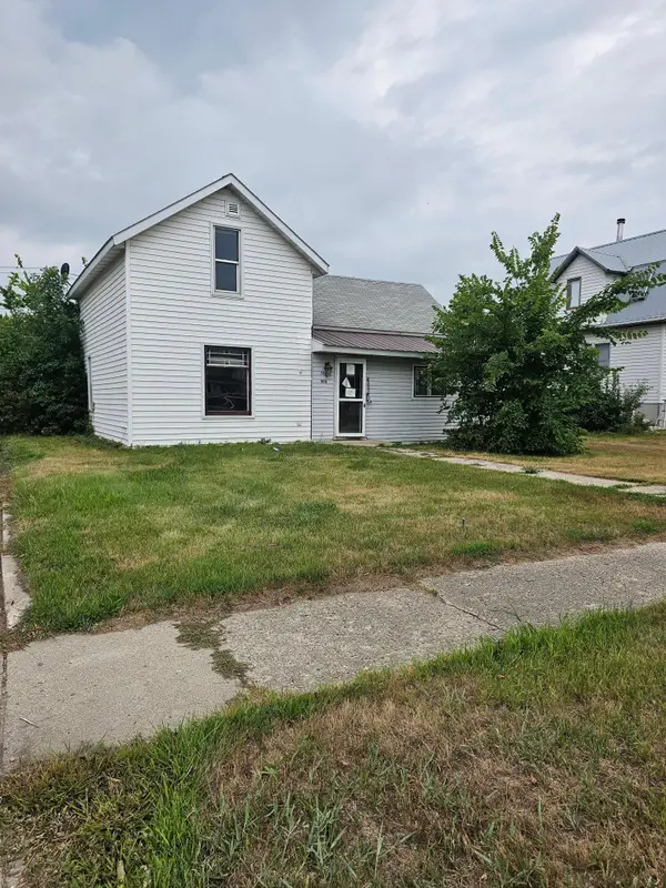 506 Main Avenue S, Hankinson, ND 58041