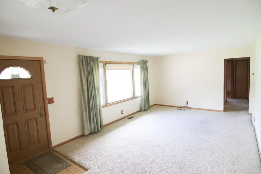 2313 55th Avenue N, Brooklyn Center, MN 55430 - #2