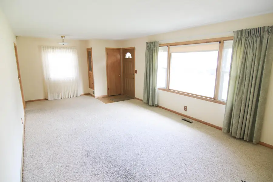 2313 55th Avenue N, Brooklyn Center, MN 55430 - #3
