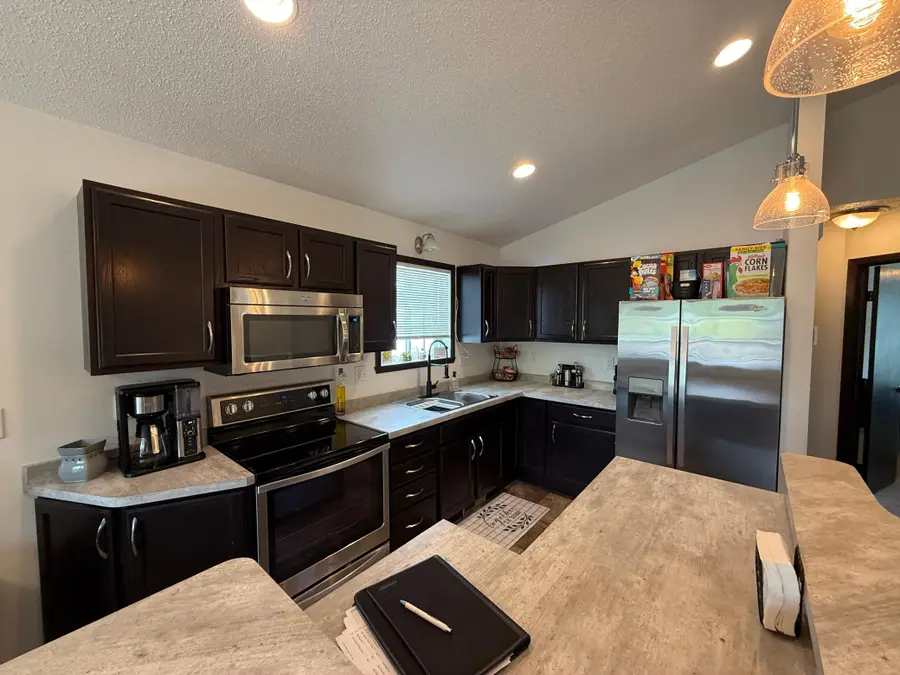 313 5th Street E, Horace, ND 58047 - #2