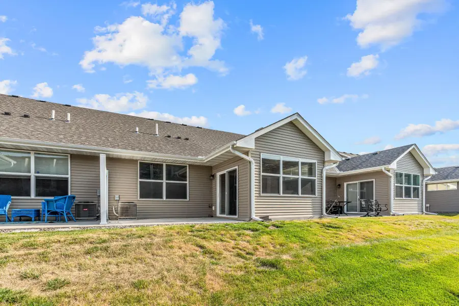 620 Liberty Way, Vadnais Heights, MN 55127 - #2