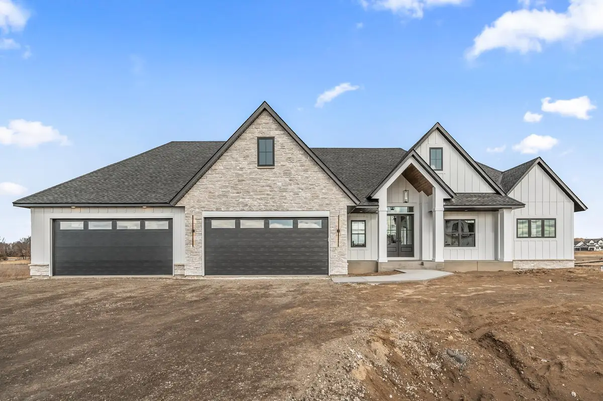 2987 154th Lane Ne, Ham Lake, MN 55304 - #1
