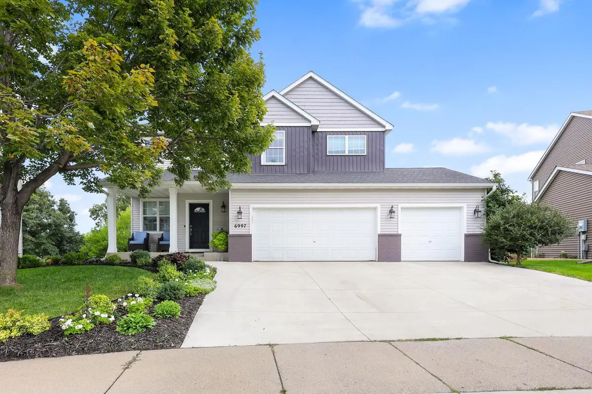 6997 Edington Circle, Shakopee, MN 55379 - #1