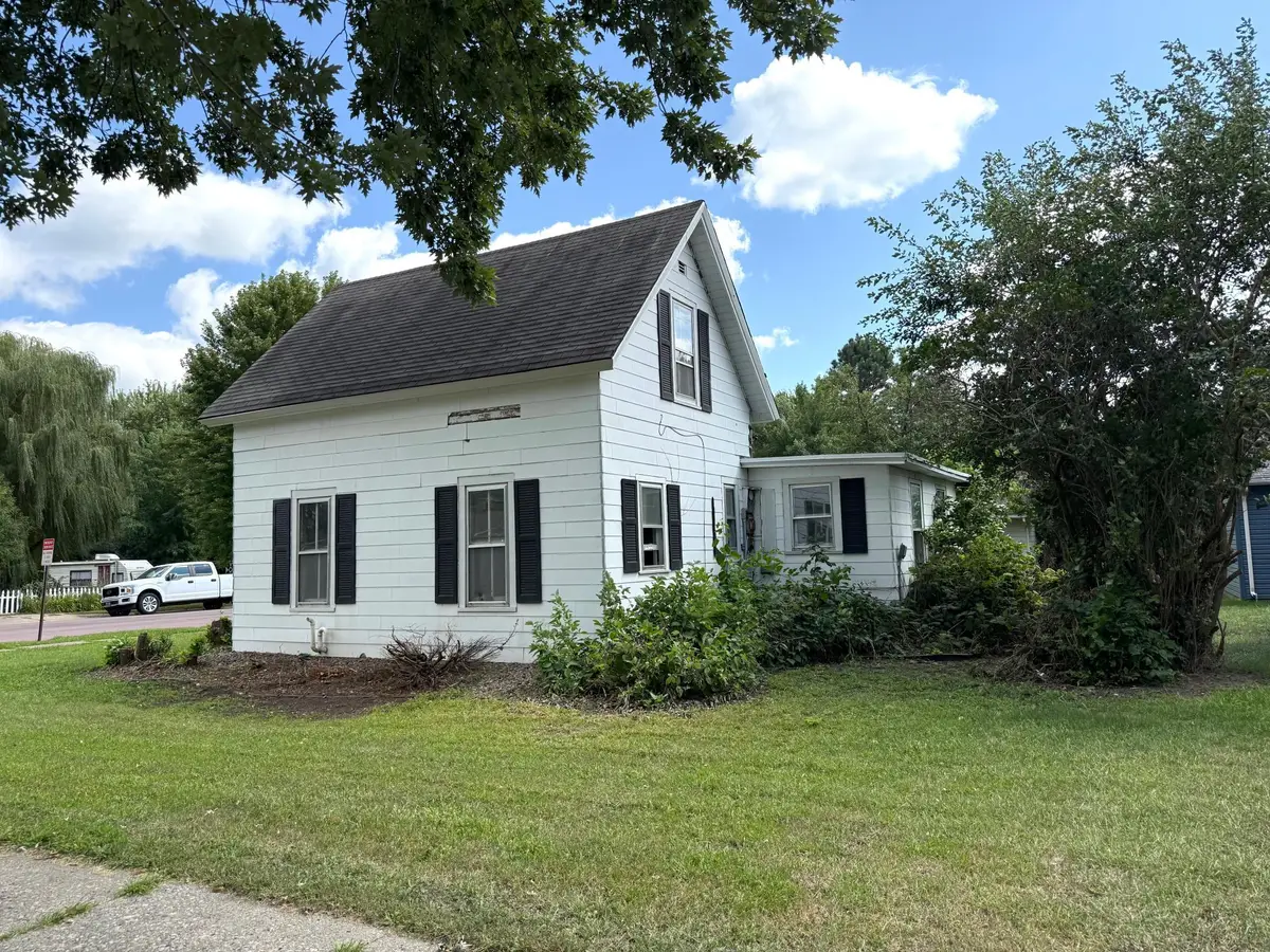 802 S Halvorson Street, Redwood Falls, MN 56283 - #1