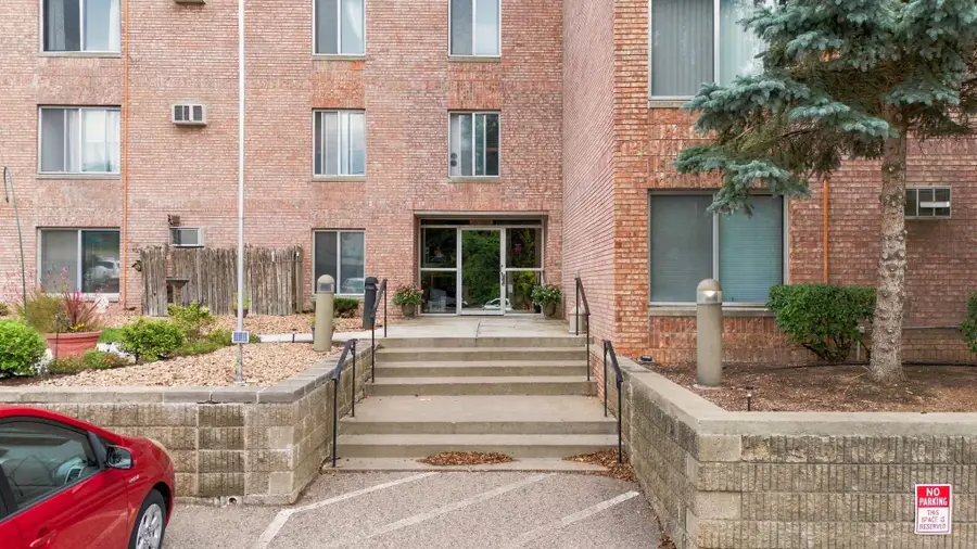329 Geneva Avenue N #117, Oakdale, MN 55128 - #3