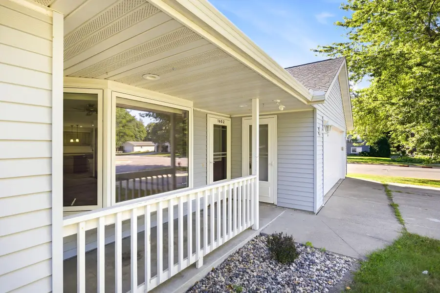 1602 Mcleod Avenue N, Glencoe, MN 55336 - #2