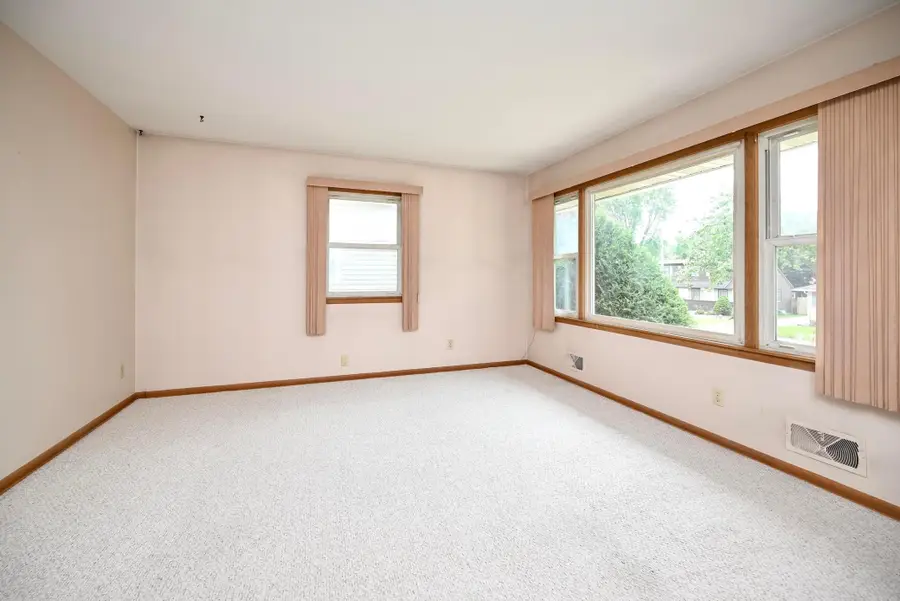 2311 18th Street Nw, Rochester, MN 55901 - #3