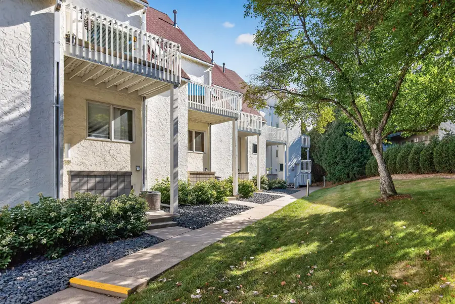 3059 Lake Shore Drive #A, Minneapolis, MN 55416 - #3