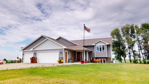10479 92nd Avenue Sw, New Richland, MN 56072