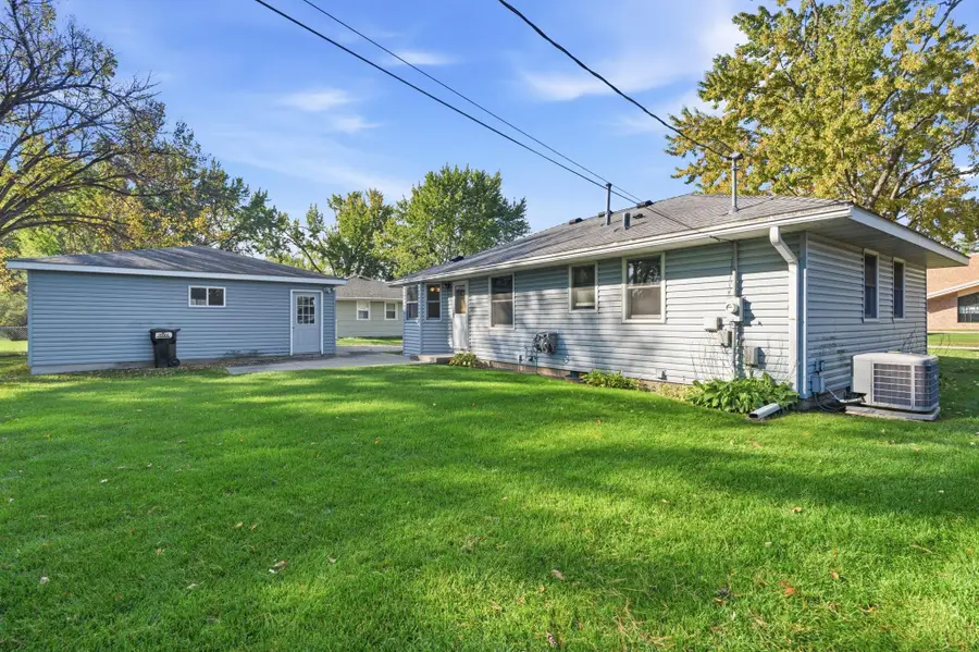 9025 10th Avenue S, Bloomington, MN 55420 - #3