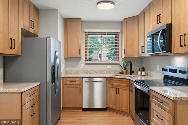 89 126th Lane Nw, Coon Rapids, MN 55448