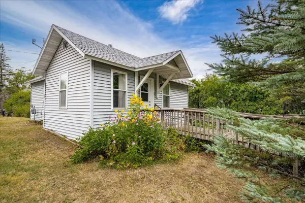 409 7th Street, Cloquet, MN 55720