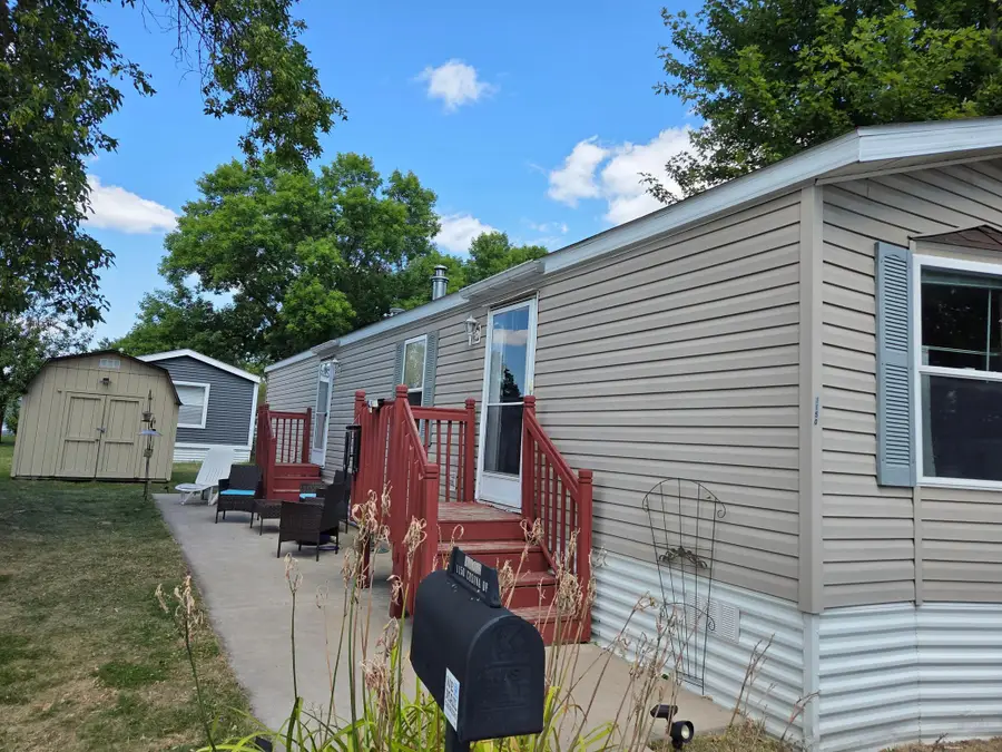 1150 Cessna Drive E, New Brighton, MN 55112 - #2