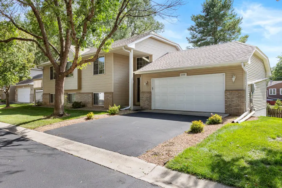 648 85th Avenue Nw, Coon Rapids, MN 55433 - #3
