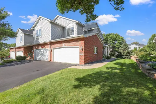 20035 Homestead Court #28, Lakeville, MN 55044