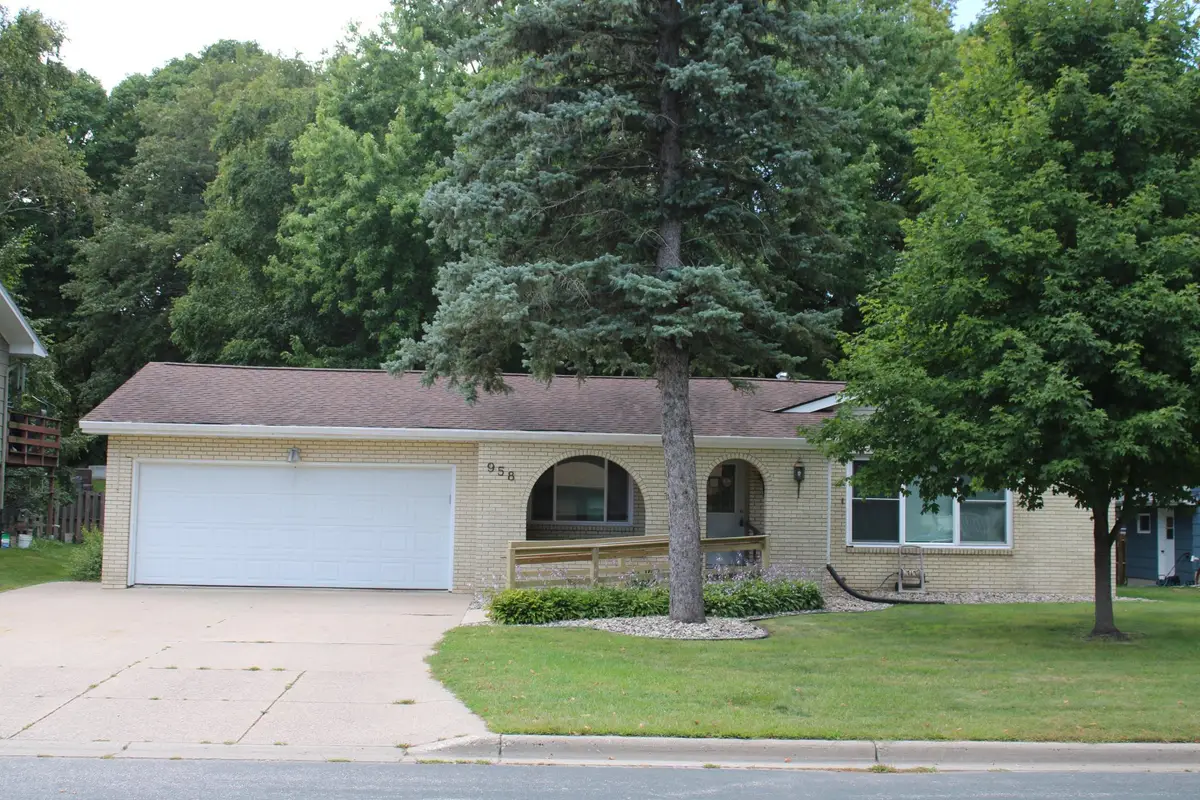 958 Jorgenson Street Se, Hutchinson, MN 55350 - #1