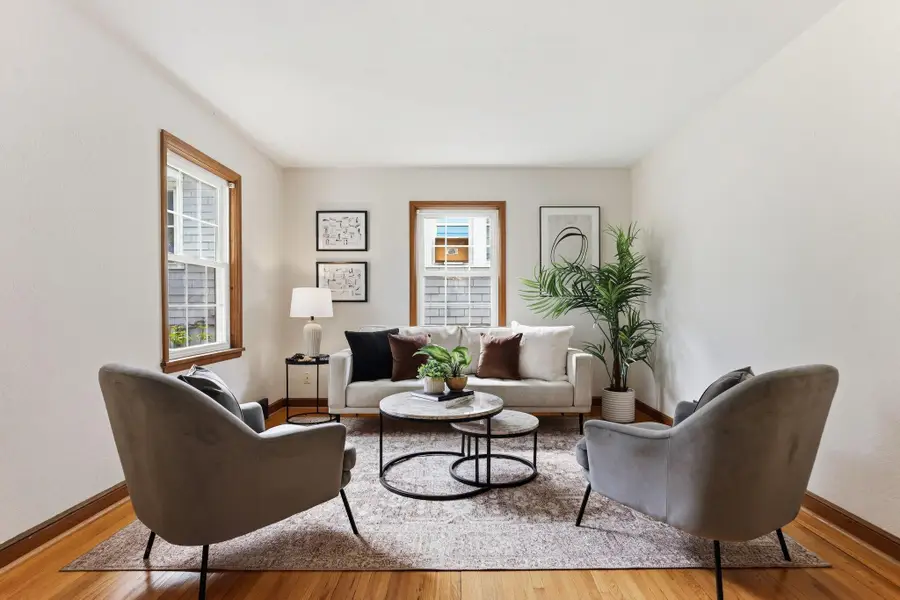 1873 Hawthorne Avenue E, Saint Paul, MN 55119 - #3