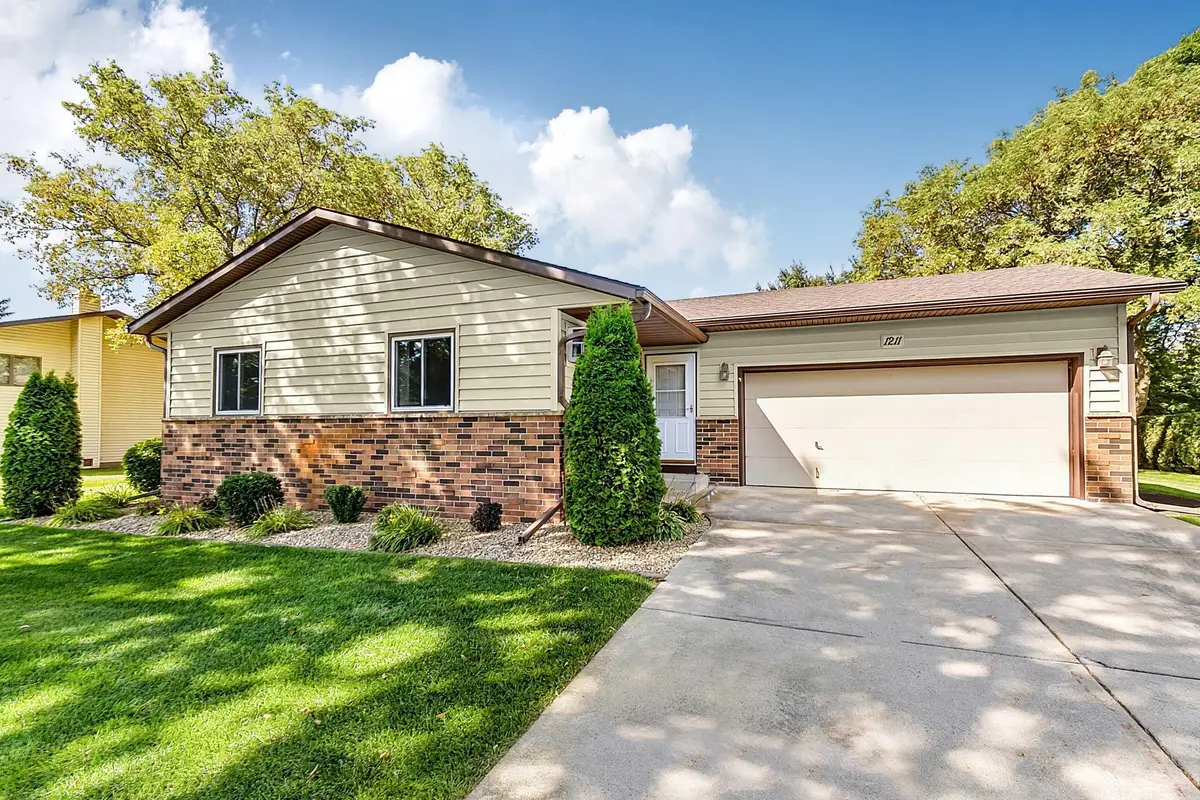 1211 Cypress Road, Saint Cloud, MN 56303 - #1