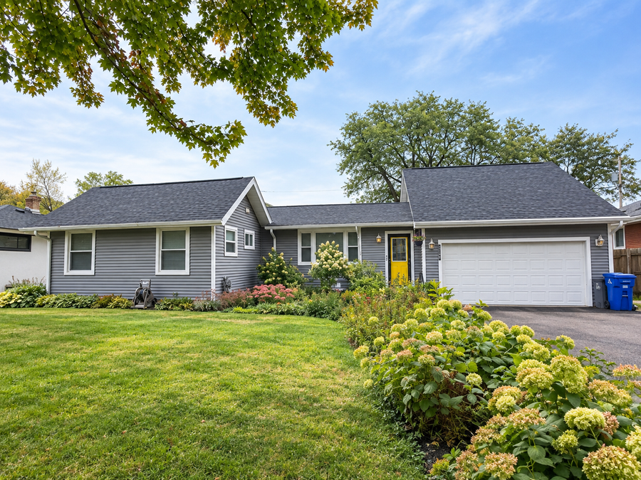 2398 Stewart Avenue, Saint Paul, MN 55116 - #2