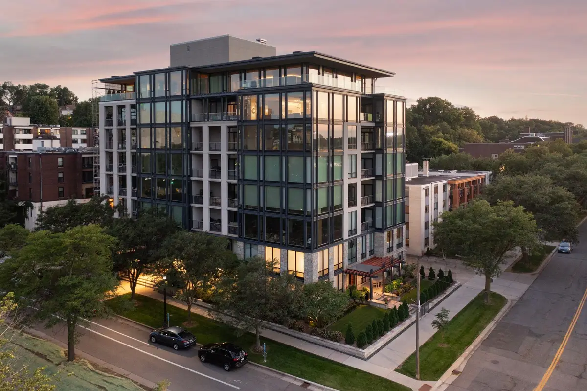 301 Kenwood Parkway #801, Minneapolis, MN 55403 - #1