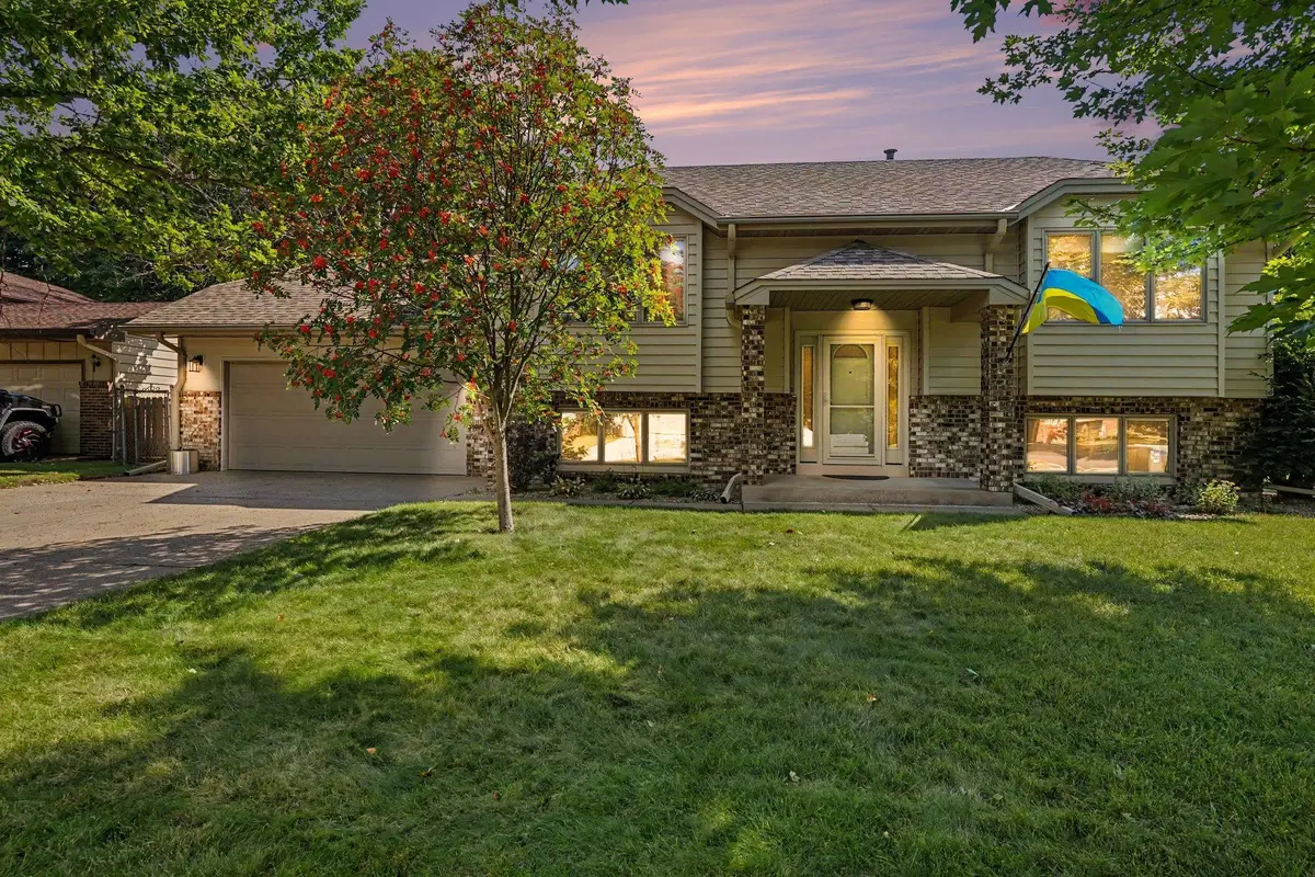5624 Pascal Street, Shoreview, MN 55126 - #1