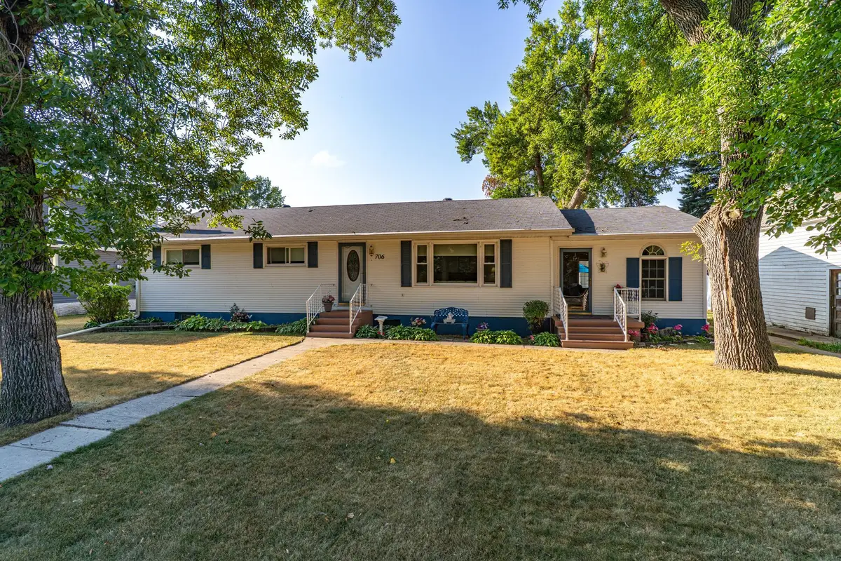 706 Odegard Avenue Se, Cooperstown, ND 58425 - #1