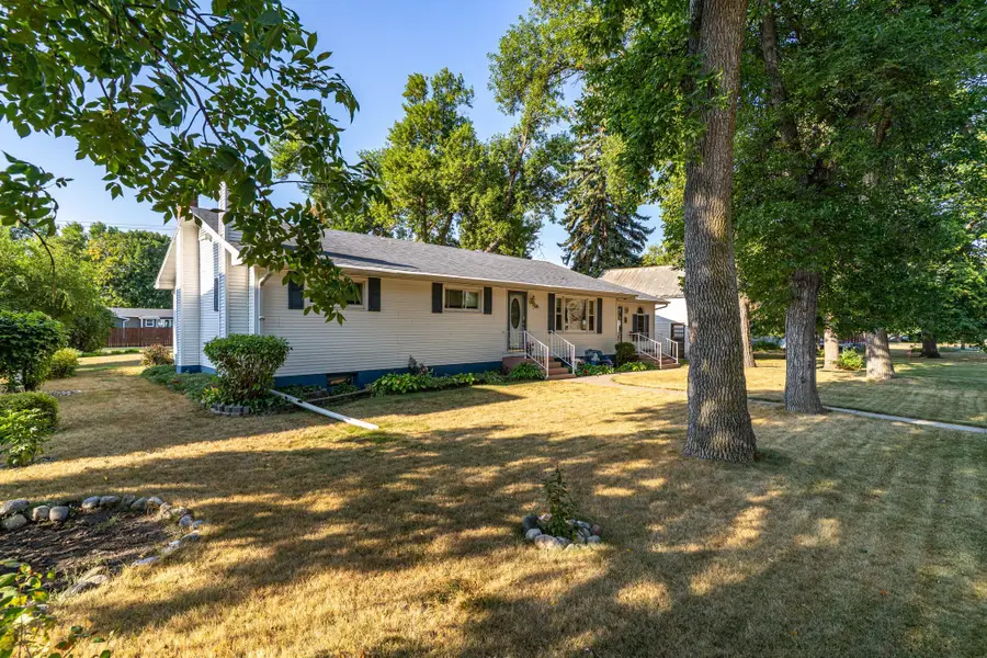 706 Odegard Avenue Se, Cooperstown, ND 58425 - #2