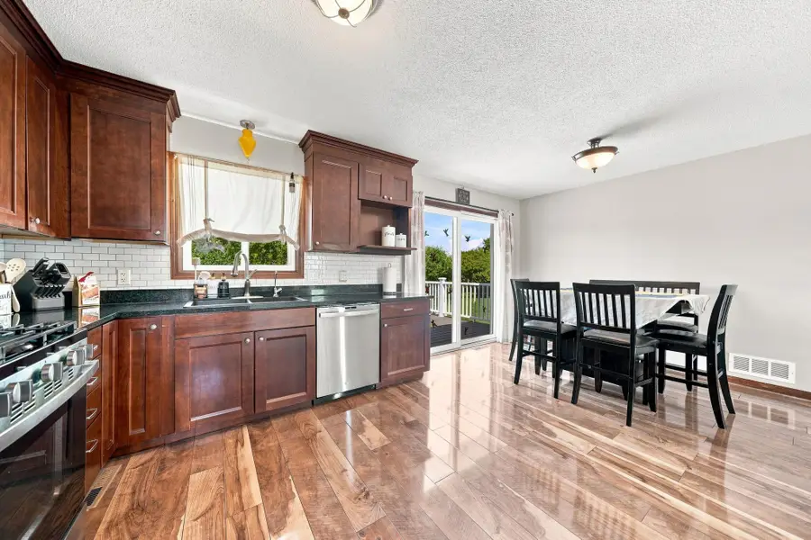 2201 Kessler Lane, Chaska, MN 55318 - #3