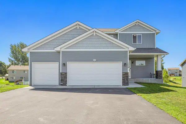 1024 Bellaire Boulevard Nw, Isanti, MN 55040