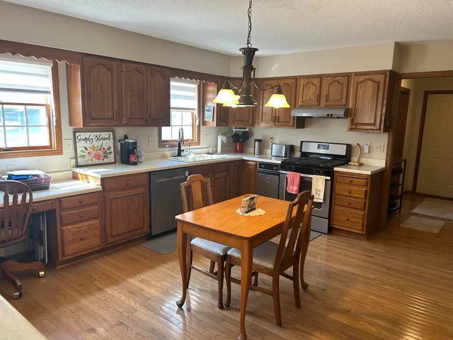 1204 Horizon Drive, Marshall, MN 56258 - #2