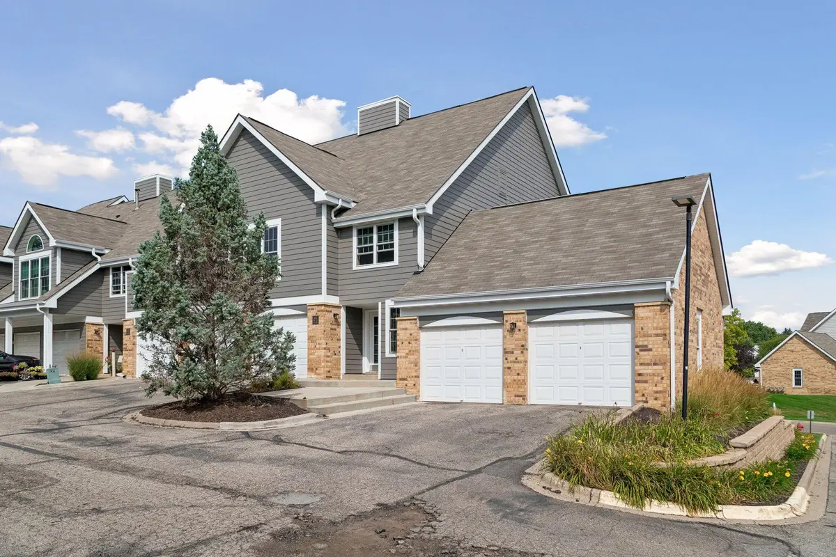 6155 Chasewood Parkway #201, Minnetonka, MN 55343 - #1