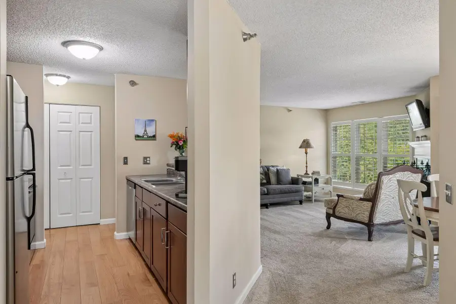 6155 Chasewood Parkway #201, Minnetonka, MN 55343 - #3