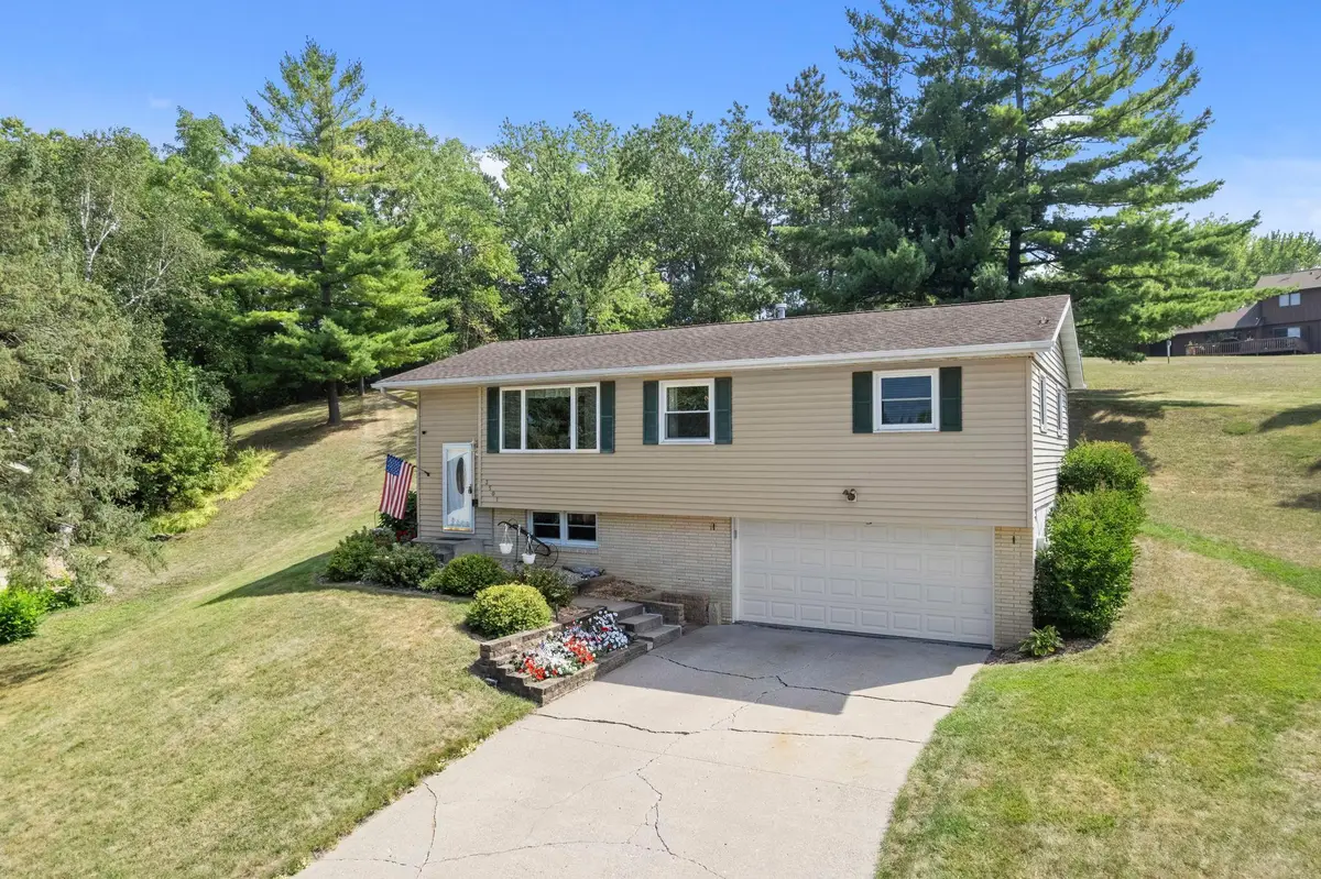 3501 Graves Drive, Red Wing, MN 55066 - #1