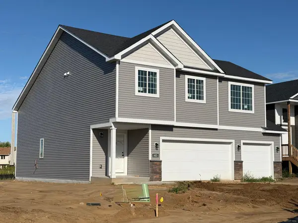 1821 Pierce Street S, Cambridge, MN 55008