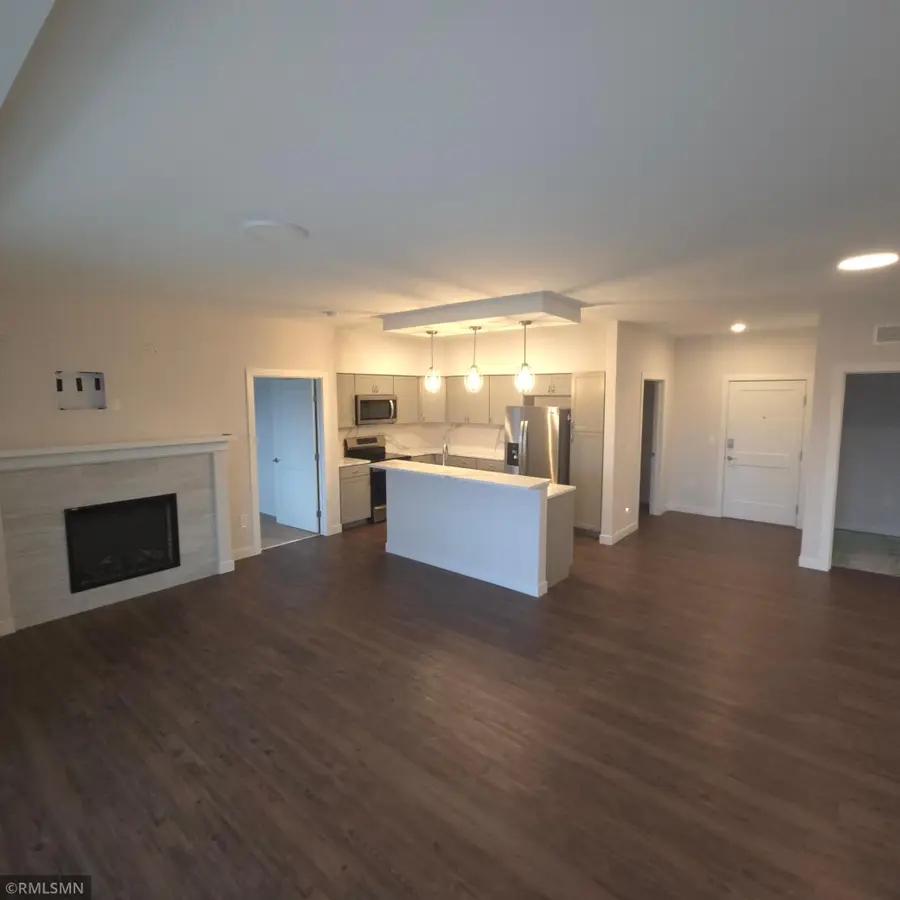 7084 Glory Road #300, Baxter, MN 56425 - #2