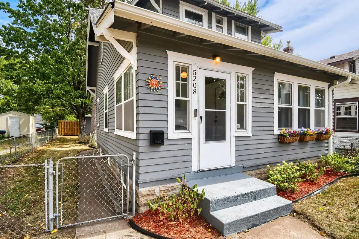 5208 Camden Avenue N, Minneapolis, MN 55430 - #1