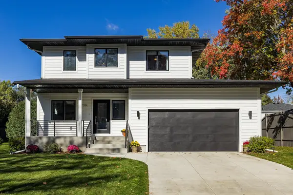 17314 Bay Lane, Minnetonka, MN 55391