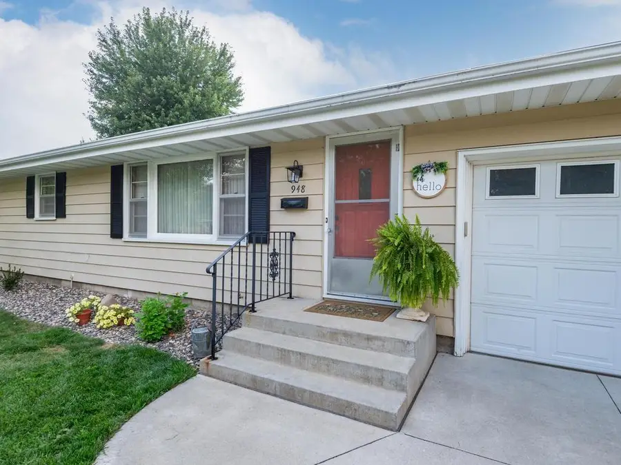 948 Main Street S, Shakopee, MN 55379 - #3
