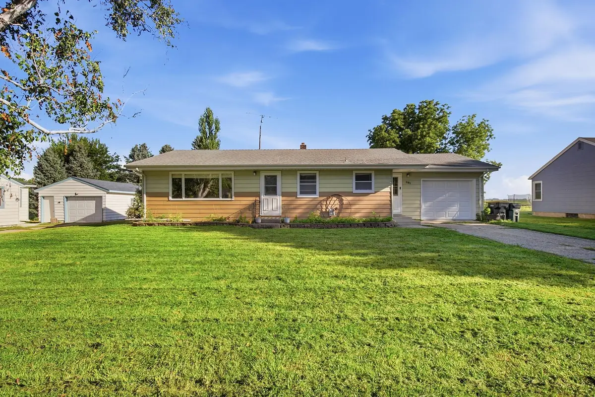 261 Dupont Avenue Ne, Hector, MN 55342 - #1