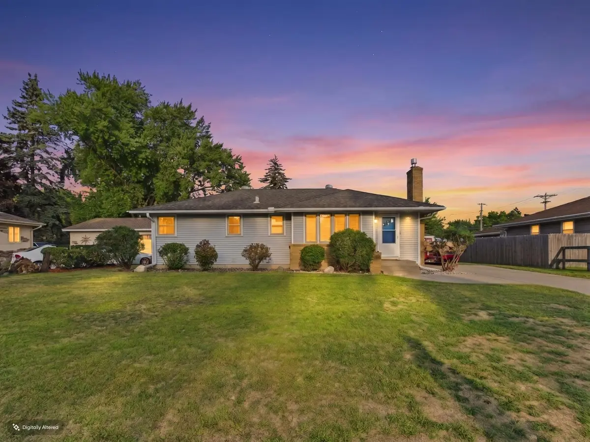 6306 Lee Avenue N, Brooklyn Center, MN 55429 - #1