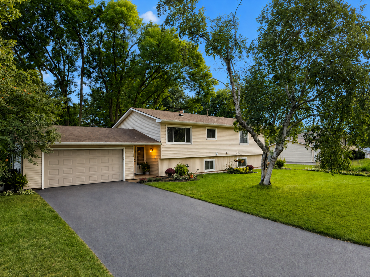 1798 E Bluestone Drive, Eagan, MN 55122 - #1