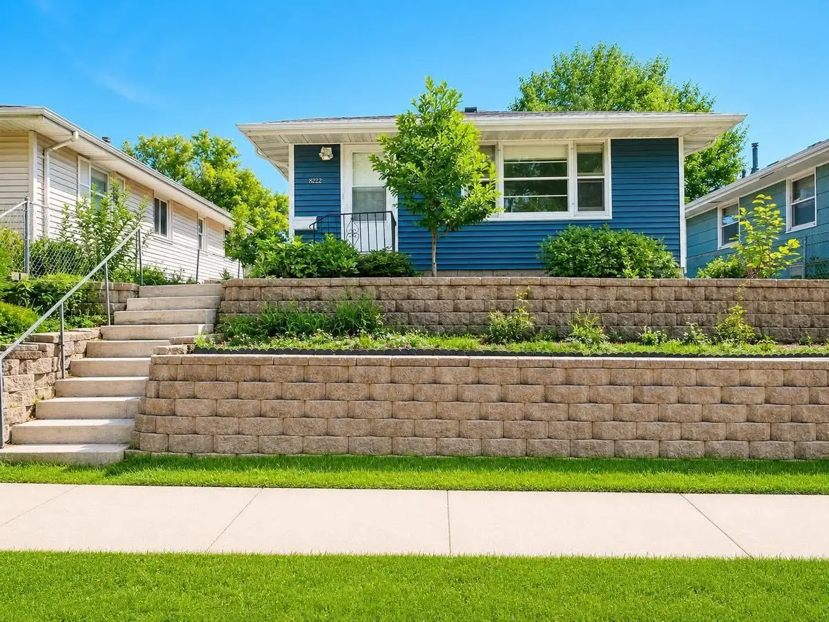 822 Morgan Avenue N, Minneapolis, MN 55411 - #1