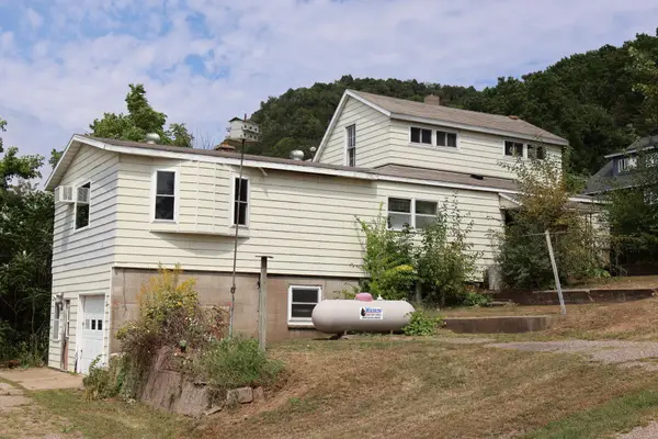 100 N 2nd Street, Alma, WI 54610