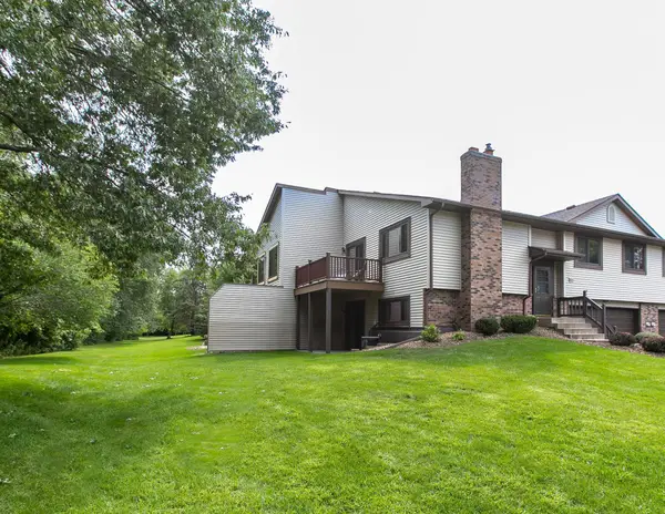 5600 Donegal Drive, Shoreview, MN 55126