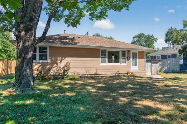 424 4th Avenue Ne, Osseo, MN 55369