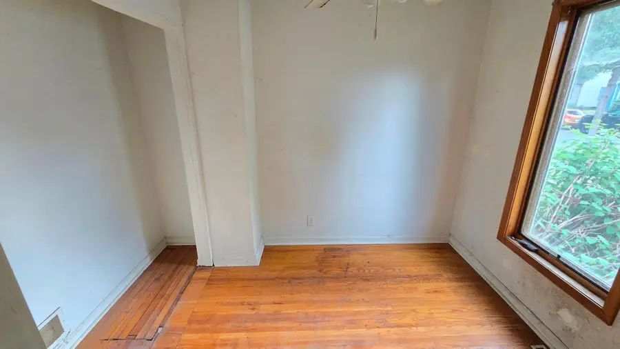 4934 Newton Avenue N, Minneapolis, MN 55430 - #3