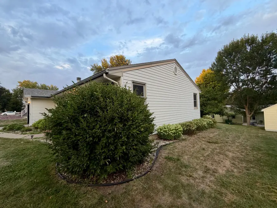1018 N Elm Street, Luverne, MN 56156 - #2