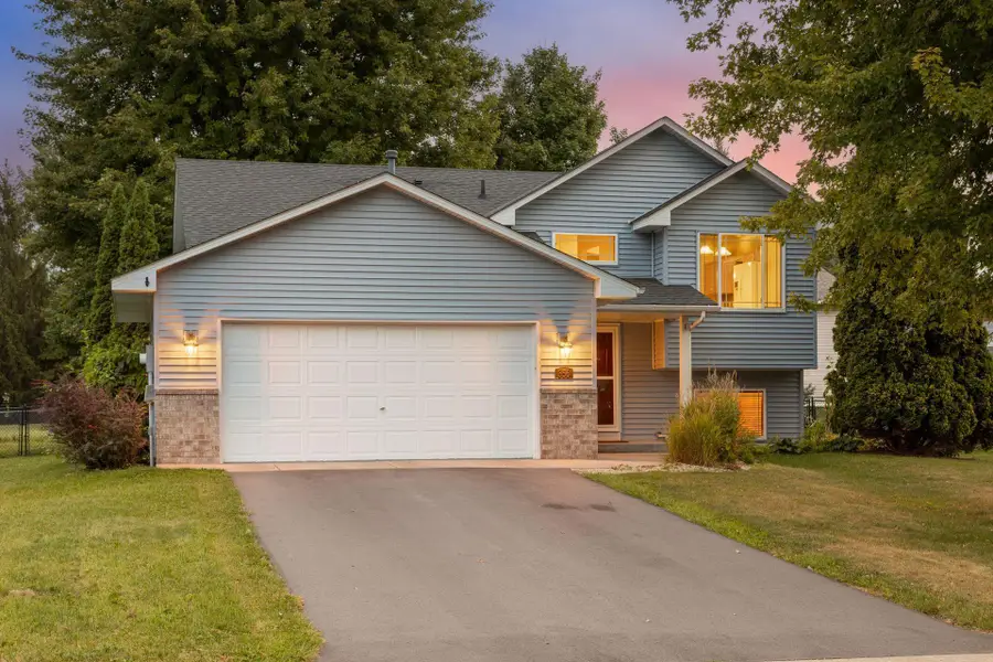 356 Bluestem Avenue, Shakopee, MN 55379 - #2