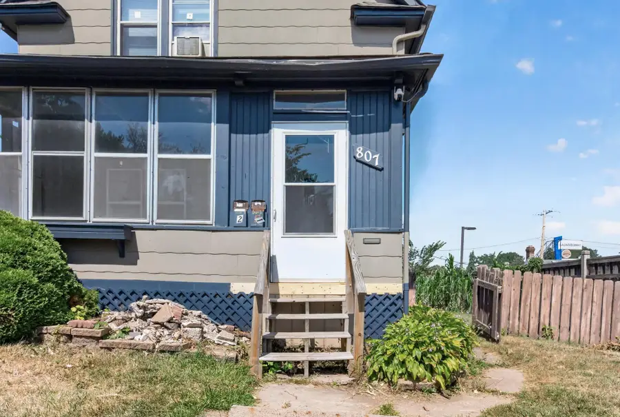 807 Case Avenue, Saint Paul, MN 55106 - #3