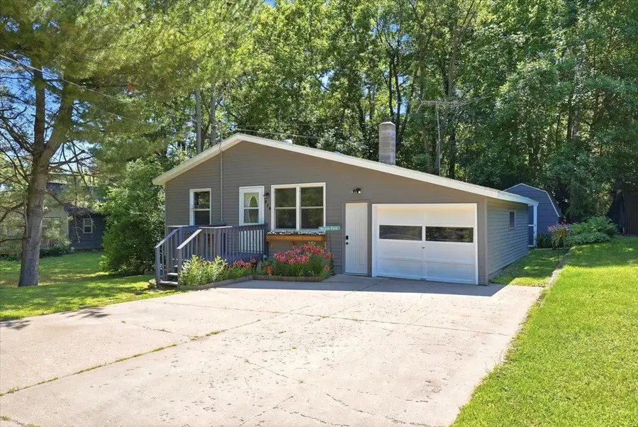 718 Wisconsin Avenue, Amery, WI 54001 - #3